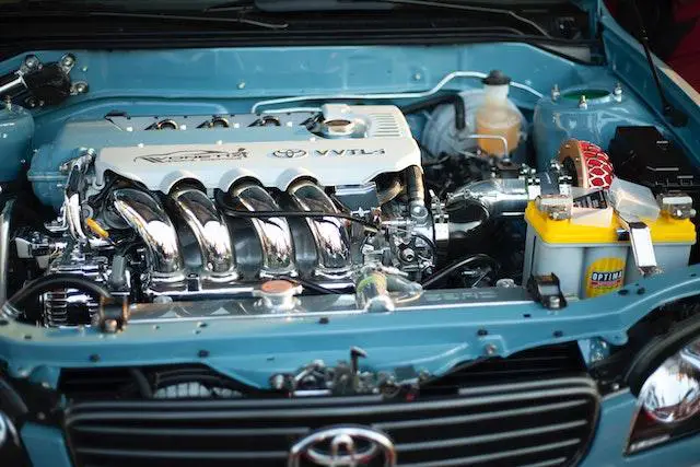 Toyota 2.5L Straight Four Engine